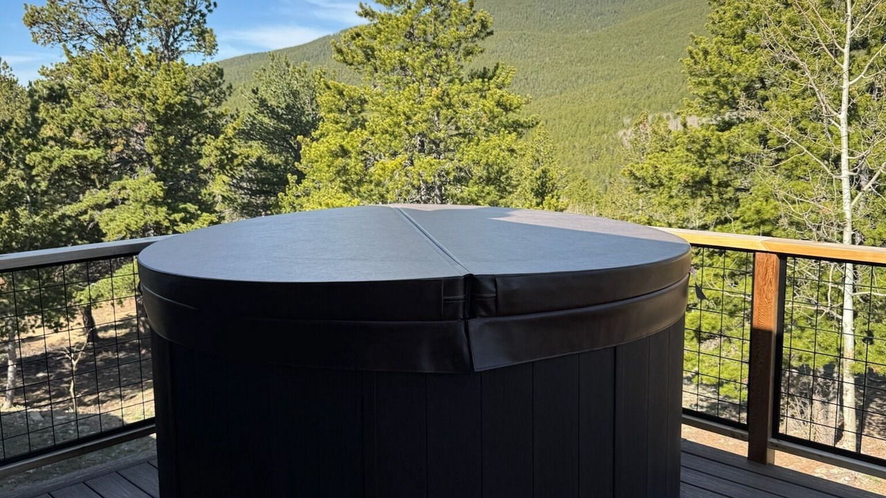 Photo of Outdoor in Black Hawk
