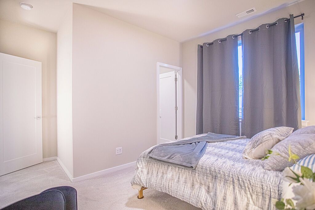 Photo of Bedroom in Port Orchard