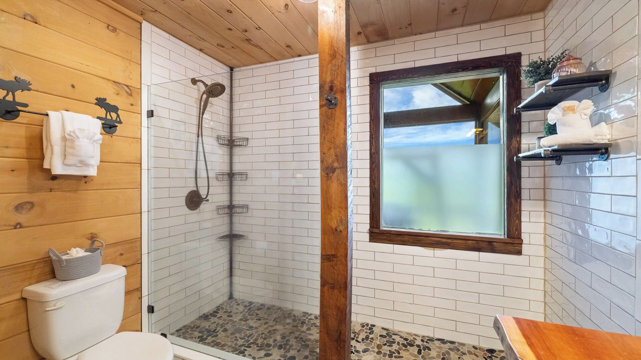 Photo of Bathroom in Ridges Over the Lake
