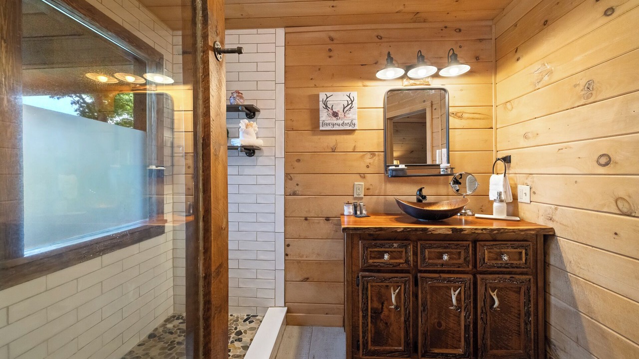 Photo of Bathroom in Ridges Over the Lake