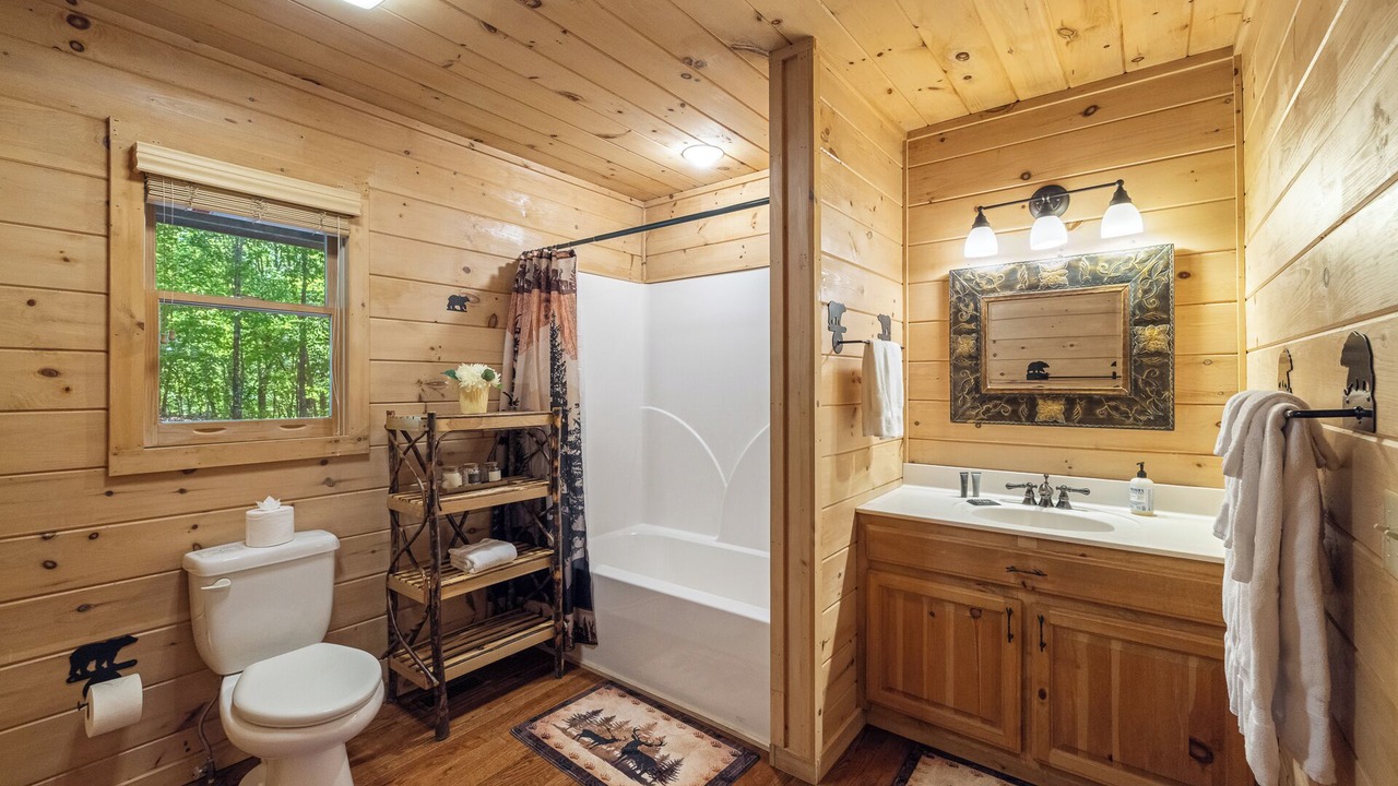 Photo of Bathroom in Ridges Over the Lake
