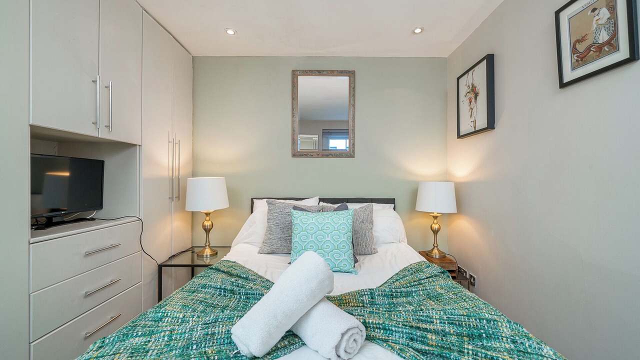 Photo of Bedroom in Redcliffe