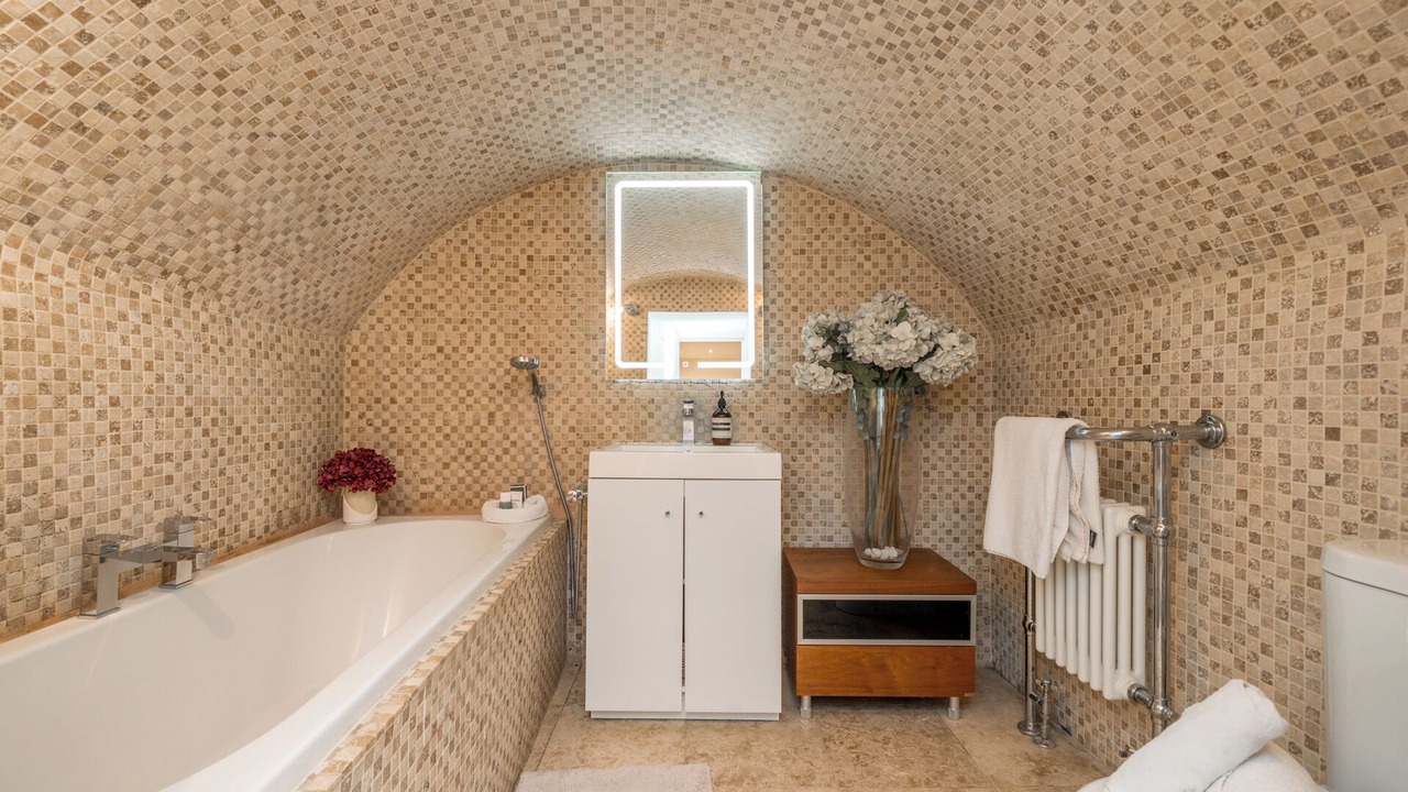 Photo of Others in Redcliffe