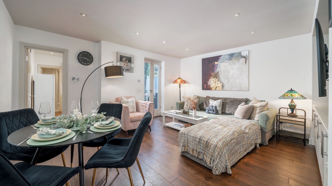 Photo of Bedroom in Redcliffe