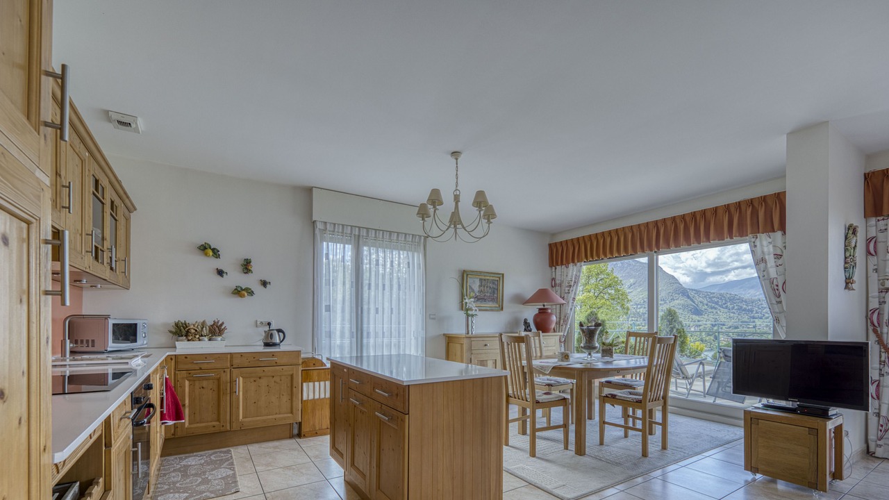 Photo of Kitchen in Talloires-Montmin