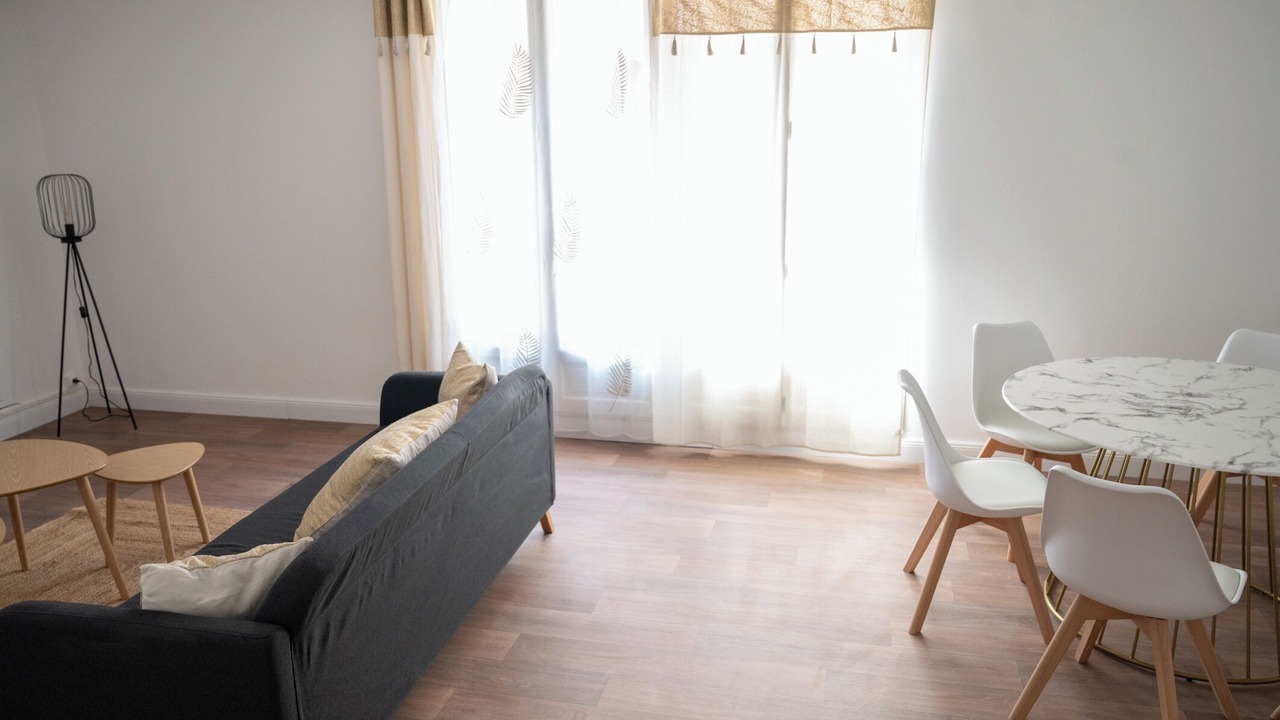 Photo of Livingroom in Beziers City Centre