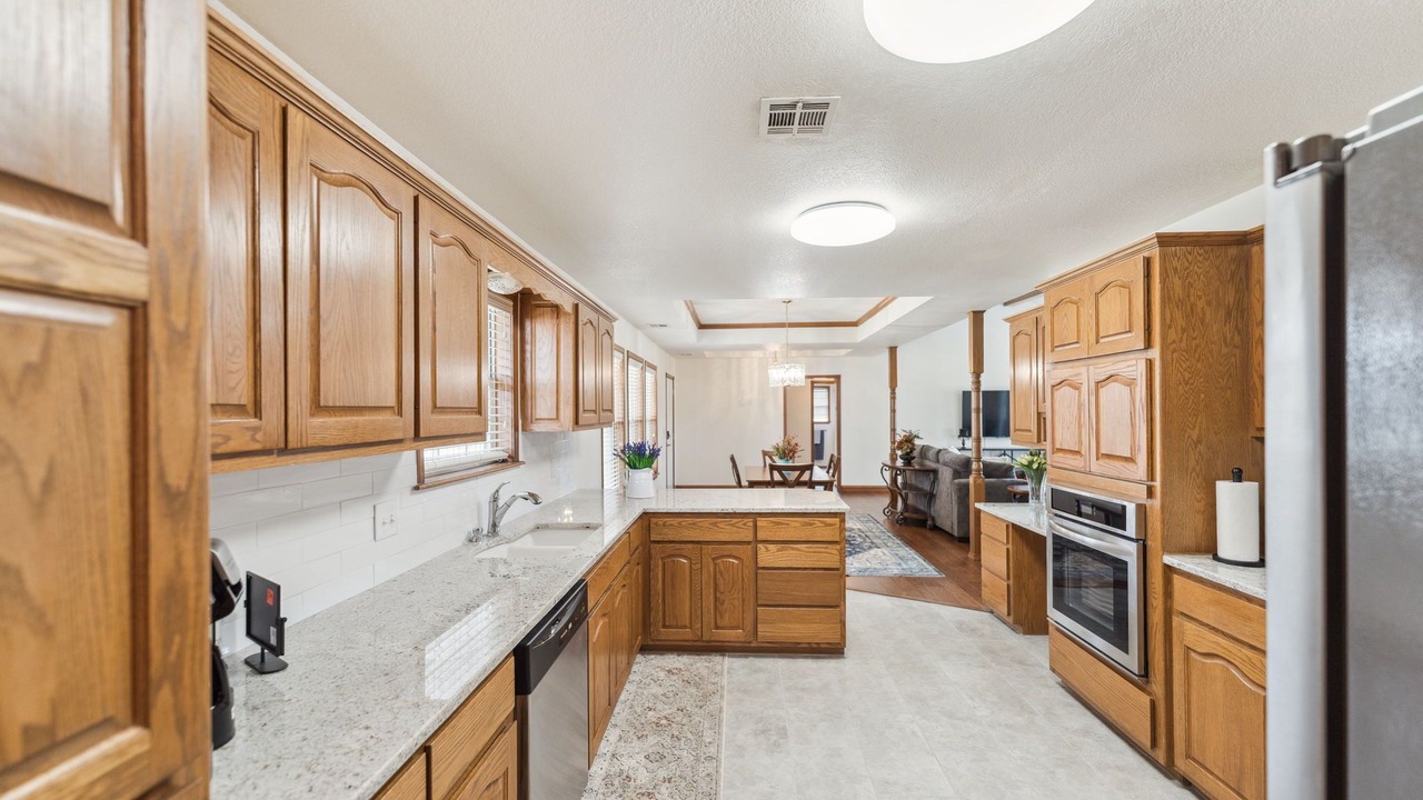 Photo of Kitchen in Pryor