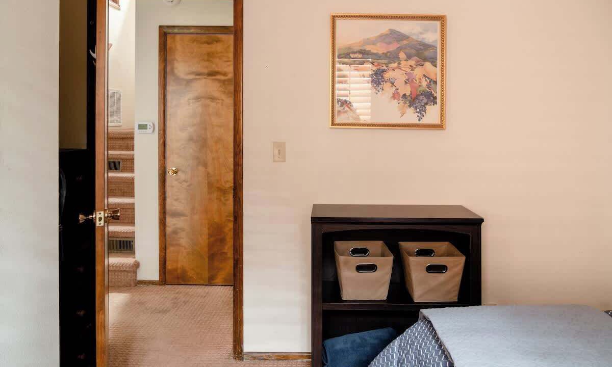 Photo of Bedroom in Big Bear Lake