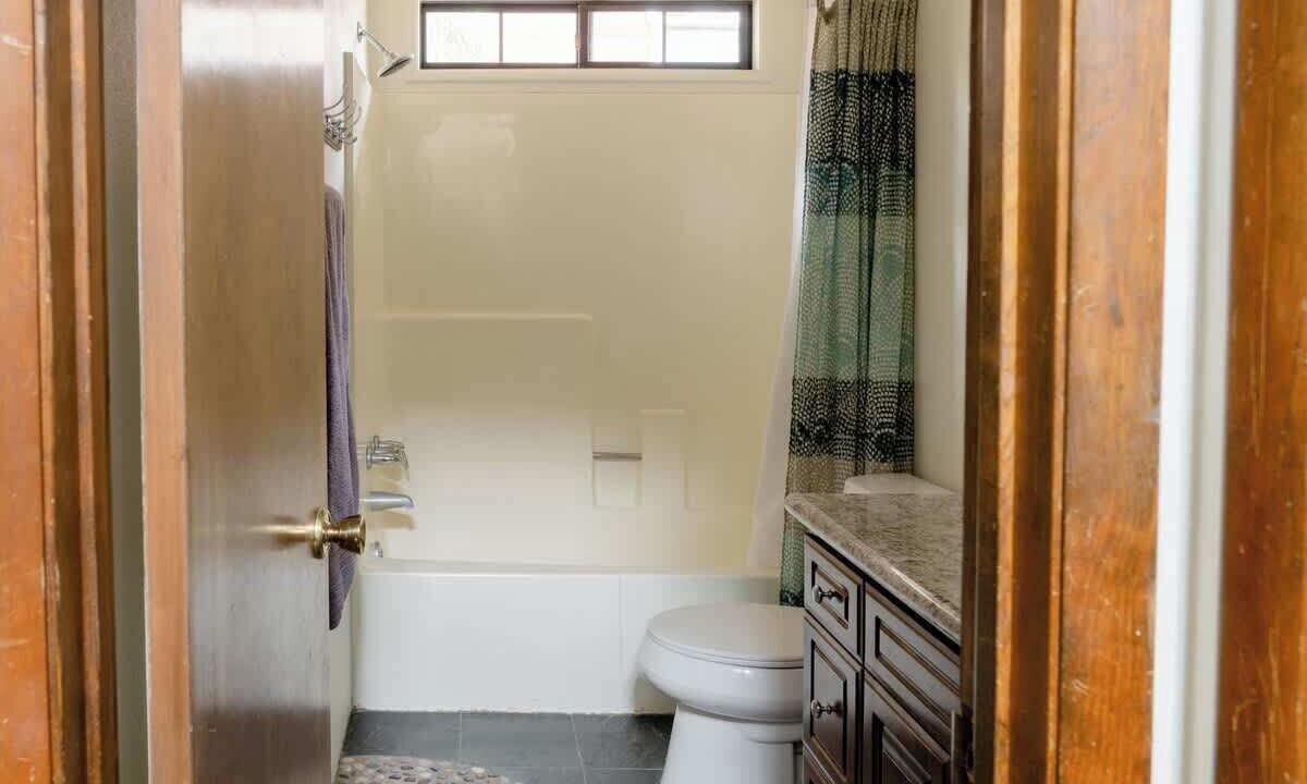 Photo of Bathroom in Big Bear Lake