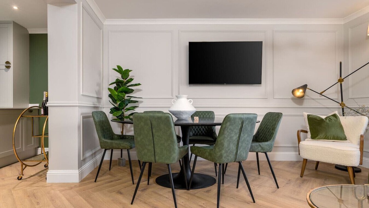 Photo of Others in Dalavich