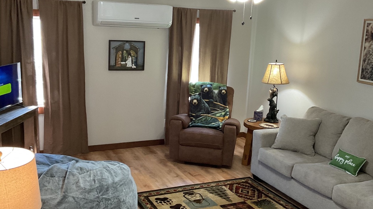 Photo of Livingroom in Deer