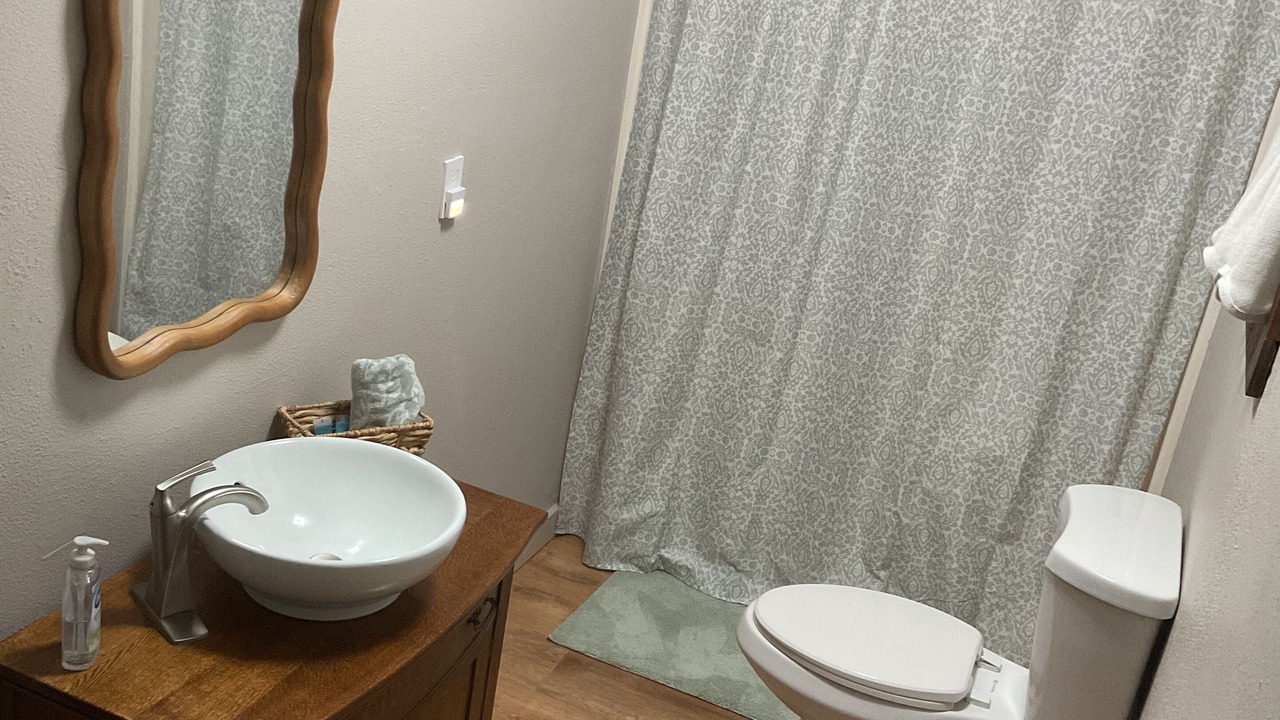 Photo of Bathroom in Deer
