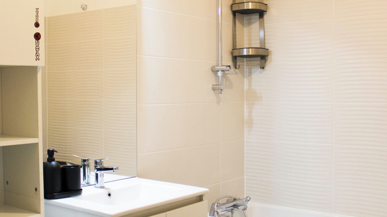 Photo of Bathroom in Silly-Gallieni