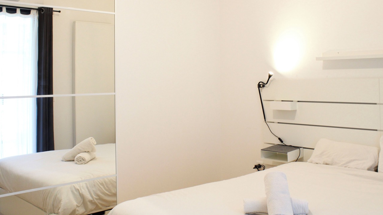 Photo of Bedroom in Silly-Gallieni