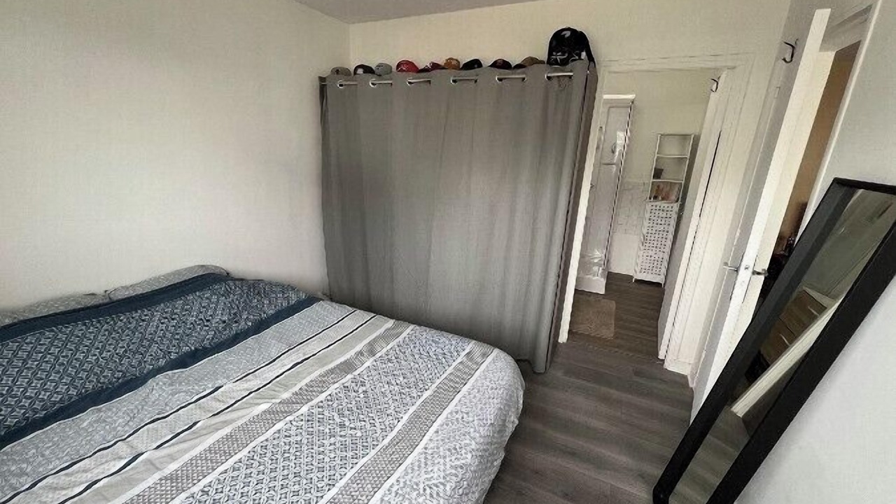 Photo of Bedroom in La Madeleine-Bellevue
