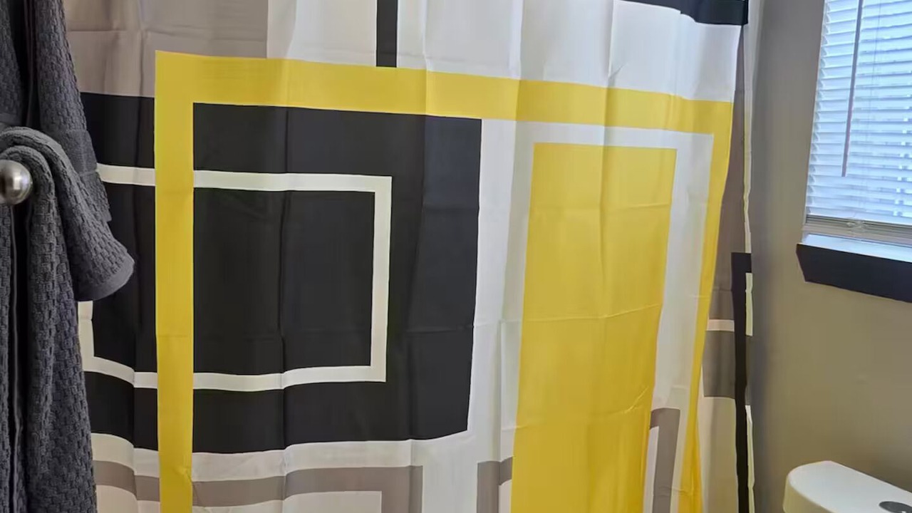 Photo of Bathroom in Radcliff