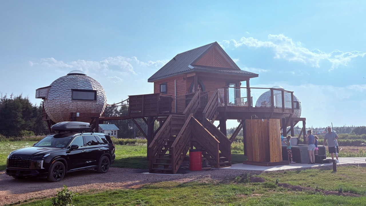 Photo of Bedroom in Cap-Bateau