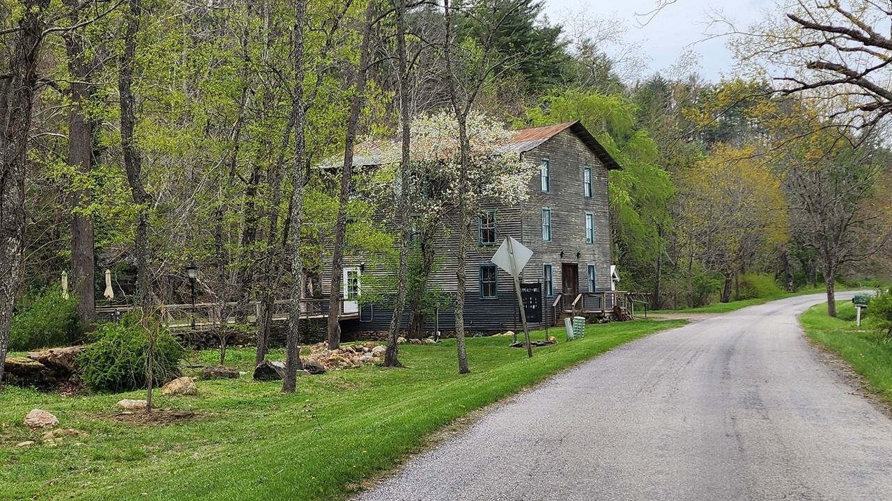 Photo of Outdoor in Court House