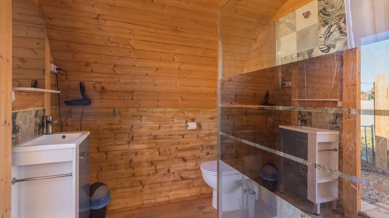 Photo of Bathroom in Saint-Andre