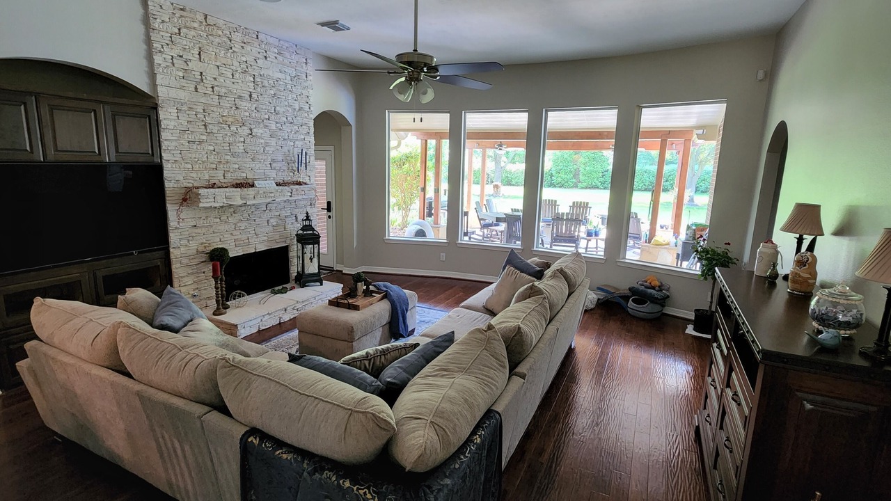 Photo of Livingroom in Cypress