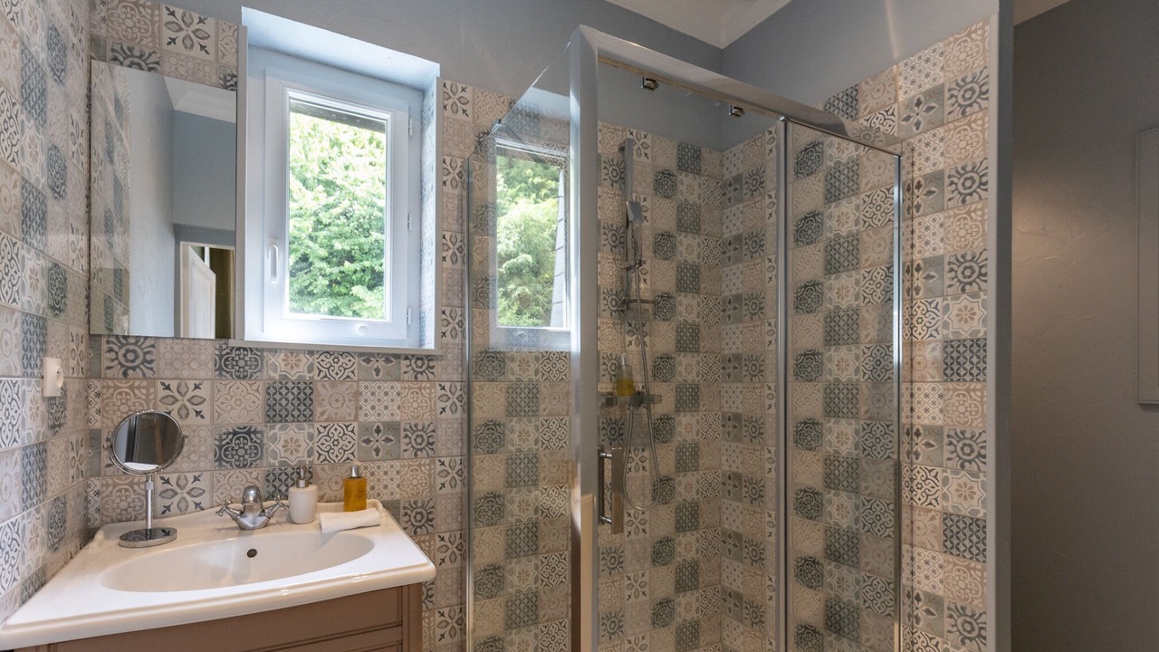 Photo of Bathroom in Honfleur