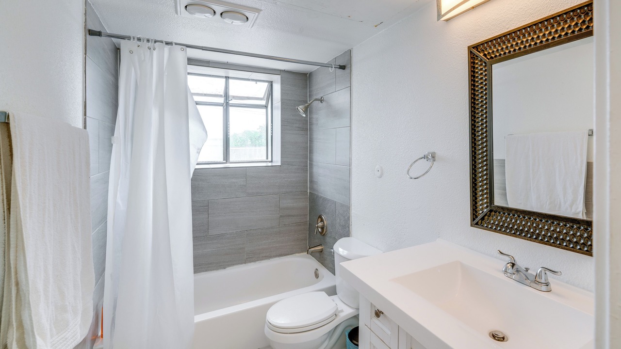 Photo of Bathroom in Vickery Meadow