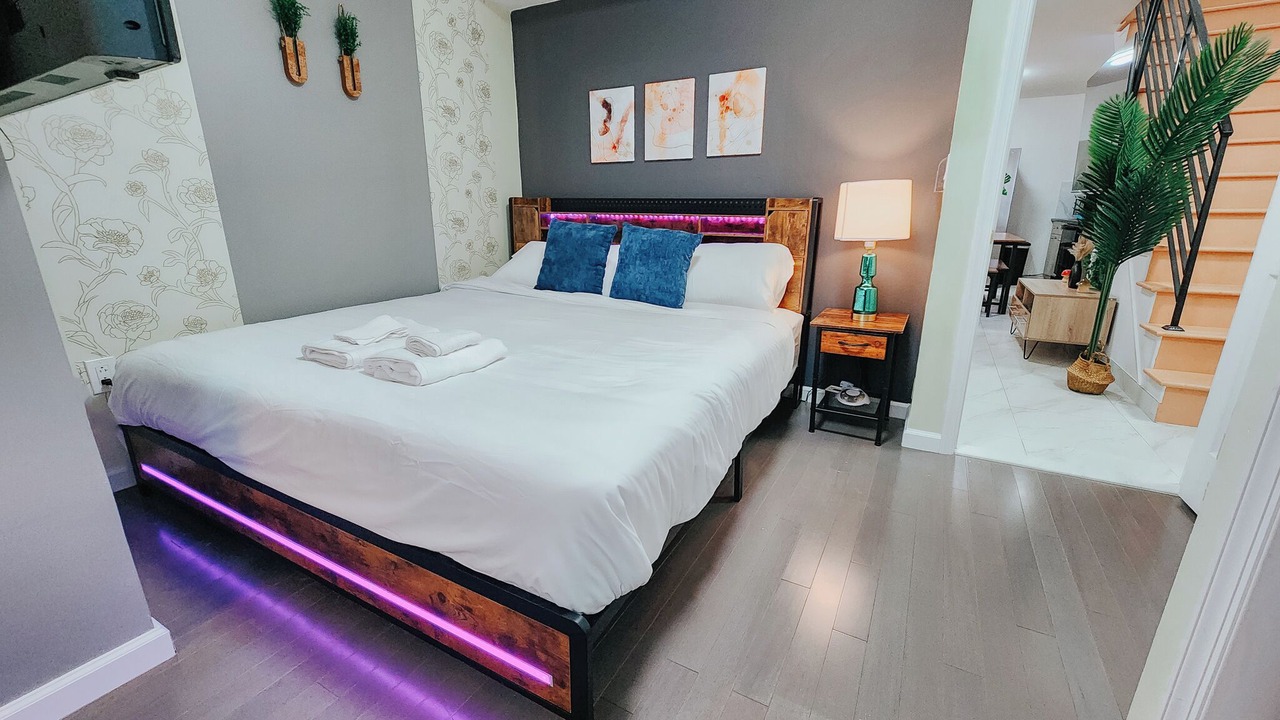 Photo of Bedroom in Center City
