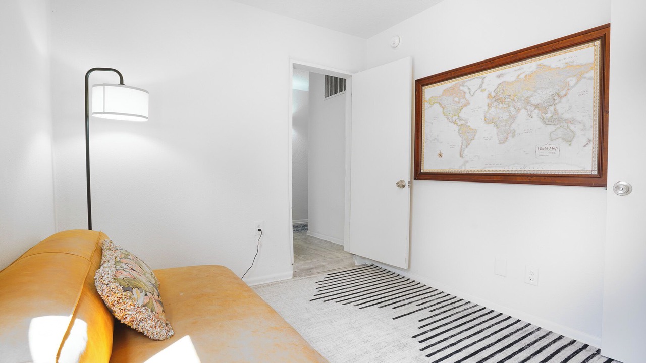Photo of Livingroom in Southside