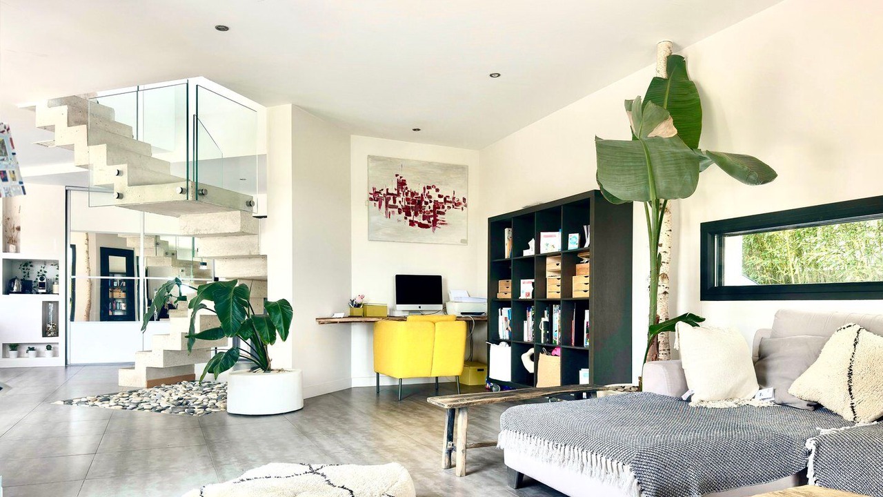 Photo of Others in Teyran