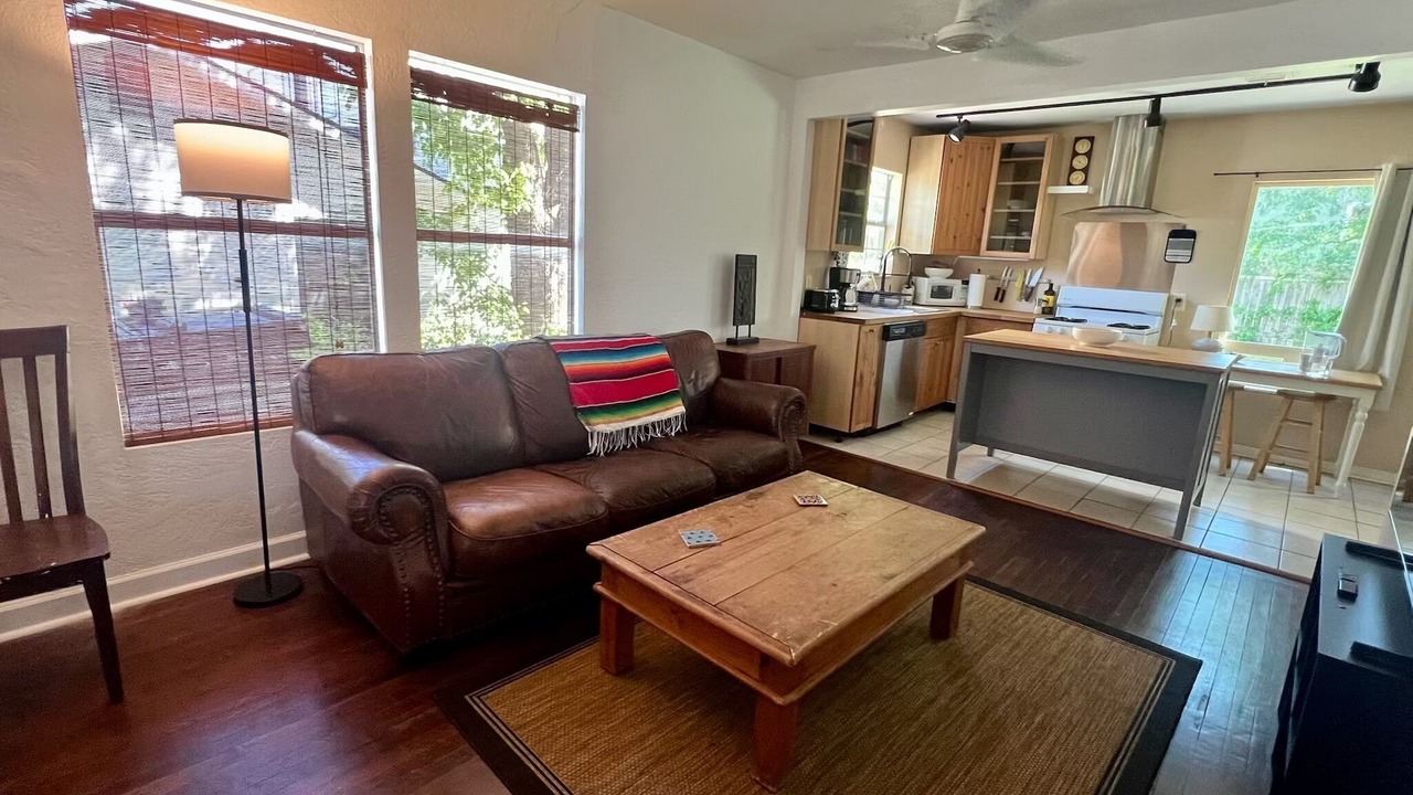 Photo of Livingroom in Chestnut
