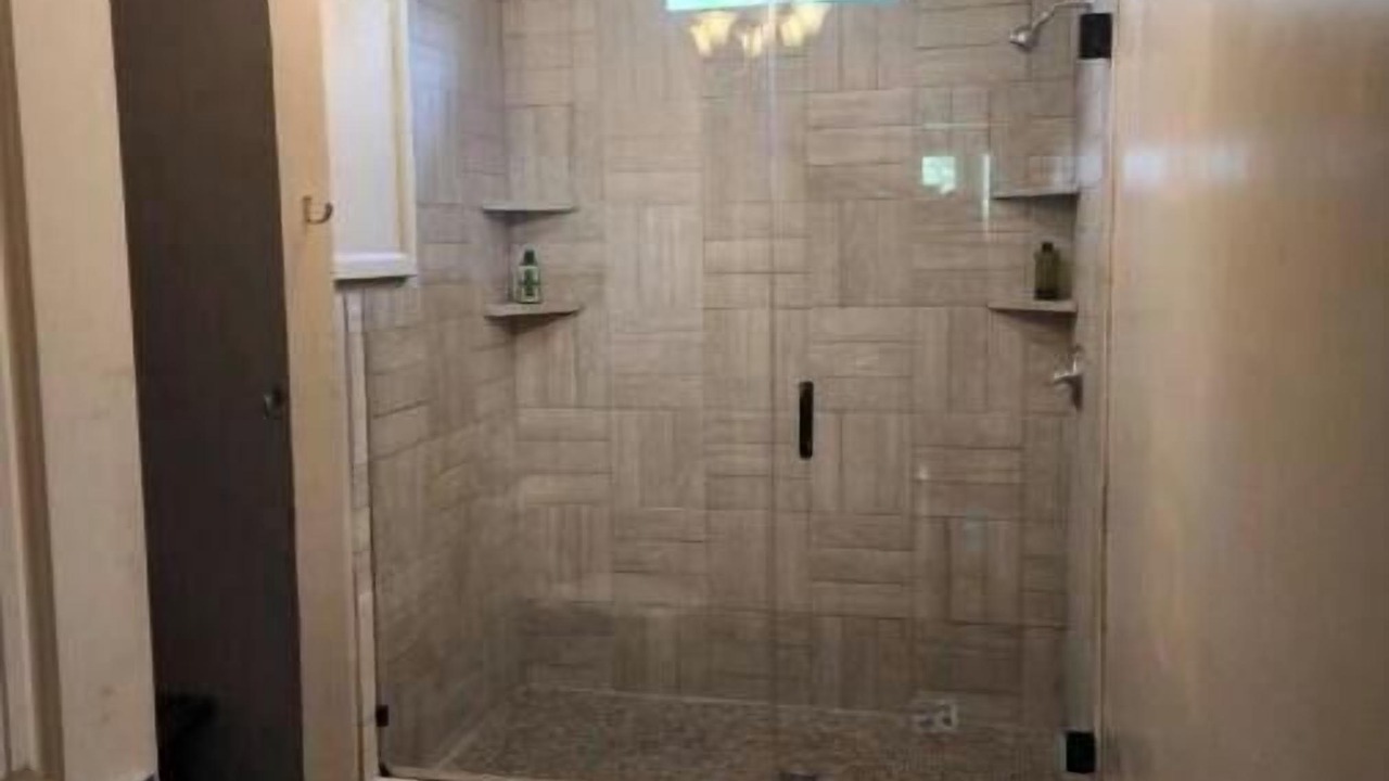 Photo of Bathroom in Mer Rouge