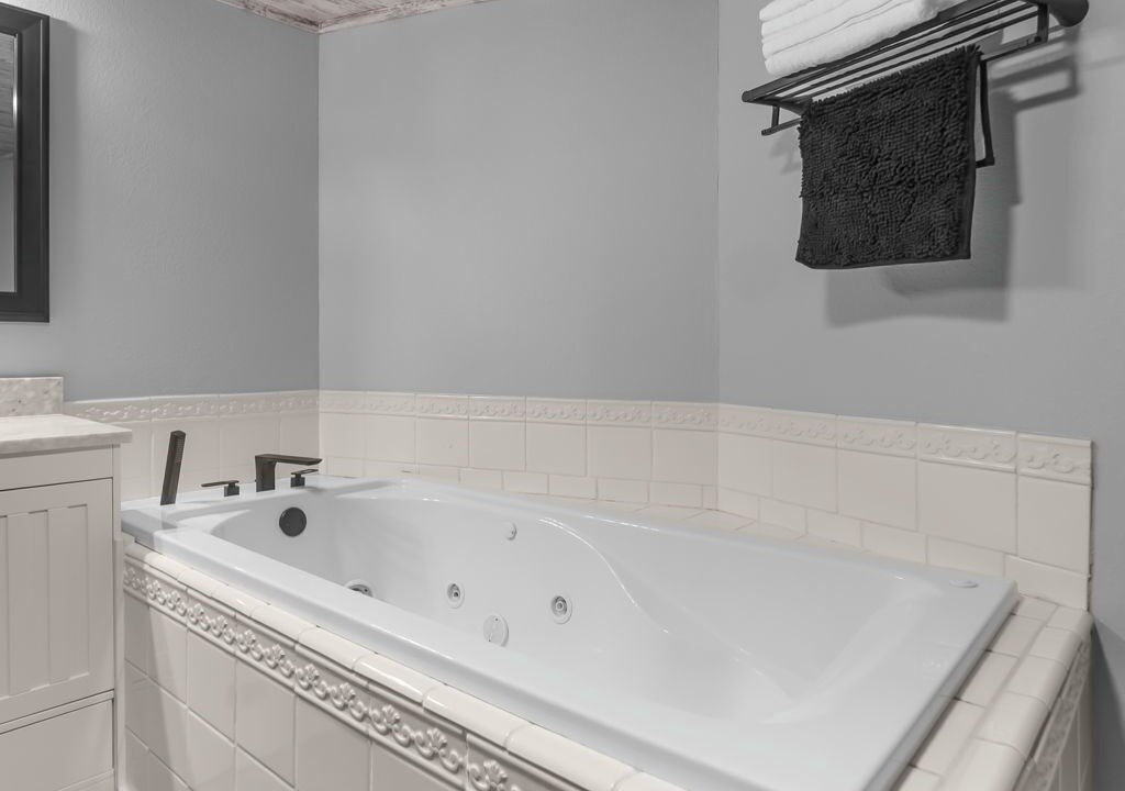 Photo of Bathroom in Wappapello