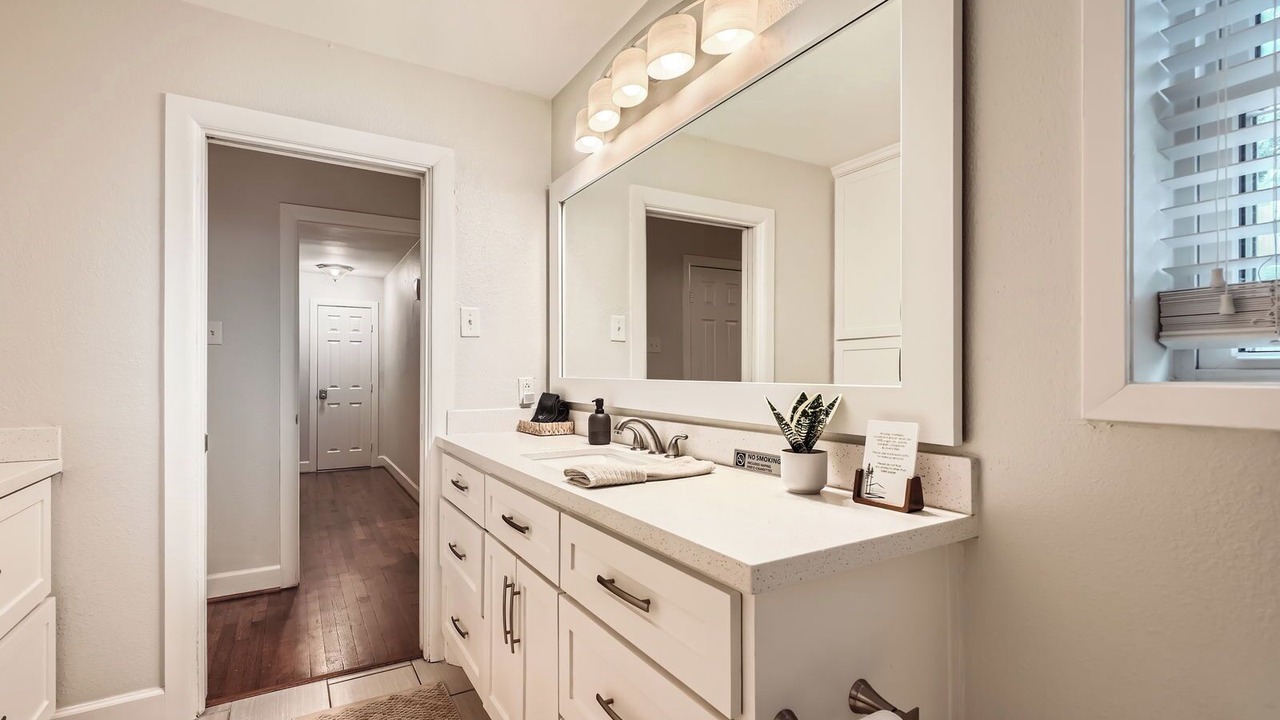 Photo of Bathroom in Braeswood Place