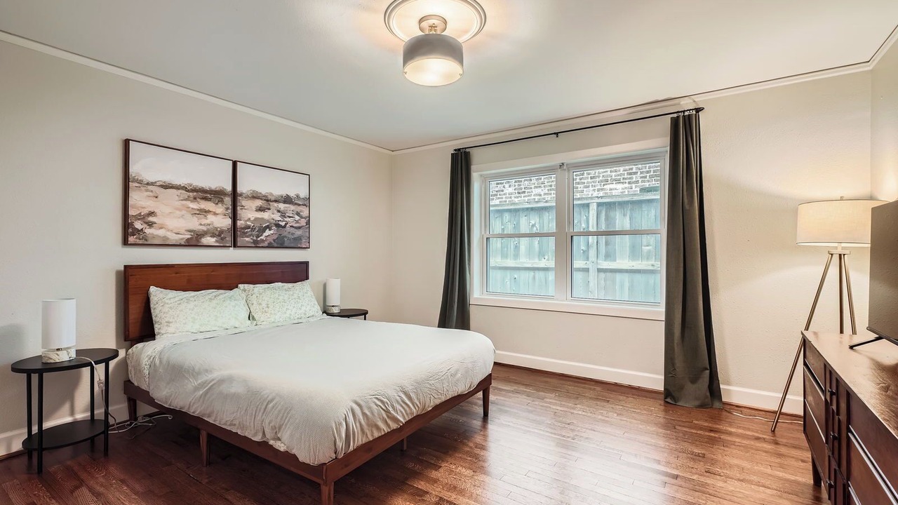 Photo of Bedroom in Braeswood Place