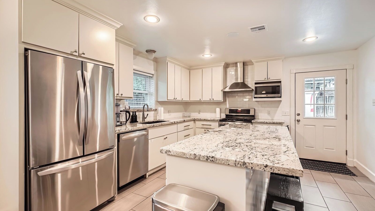 Photo of Kitchen in Braeswood Place