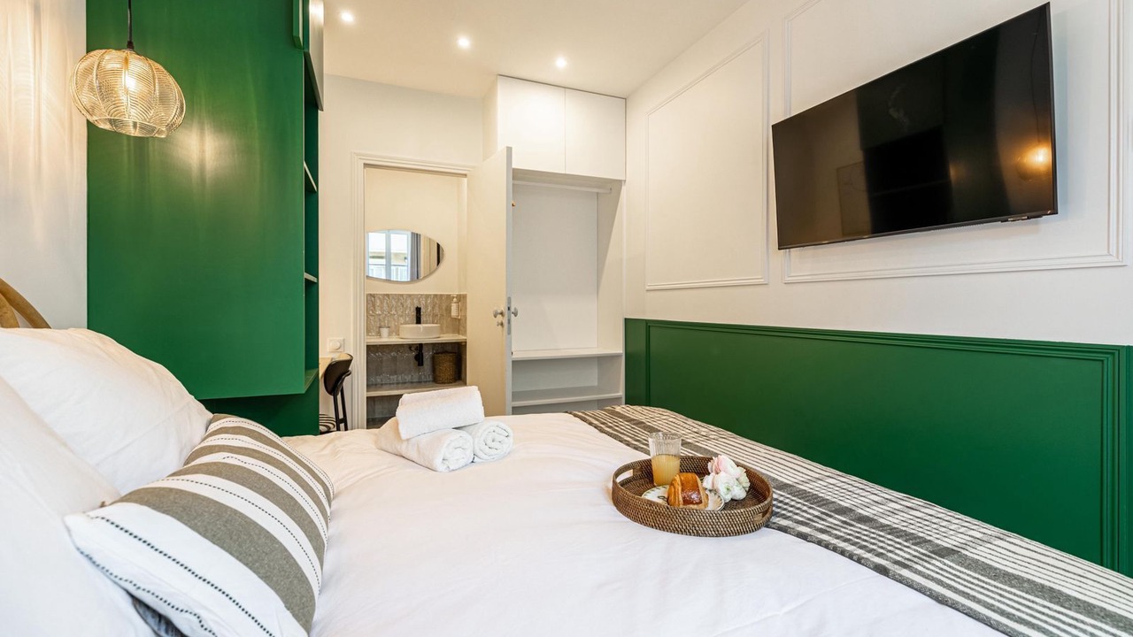 Photo of Bedroom in Jean-Medecin