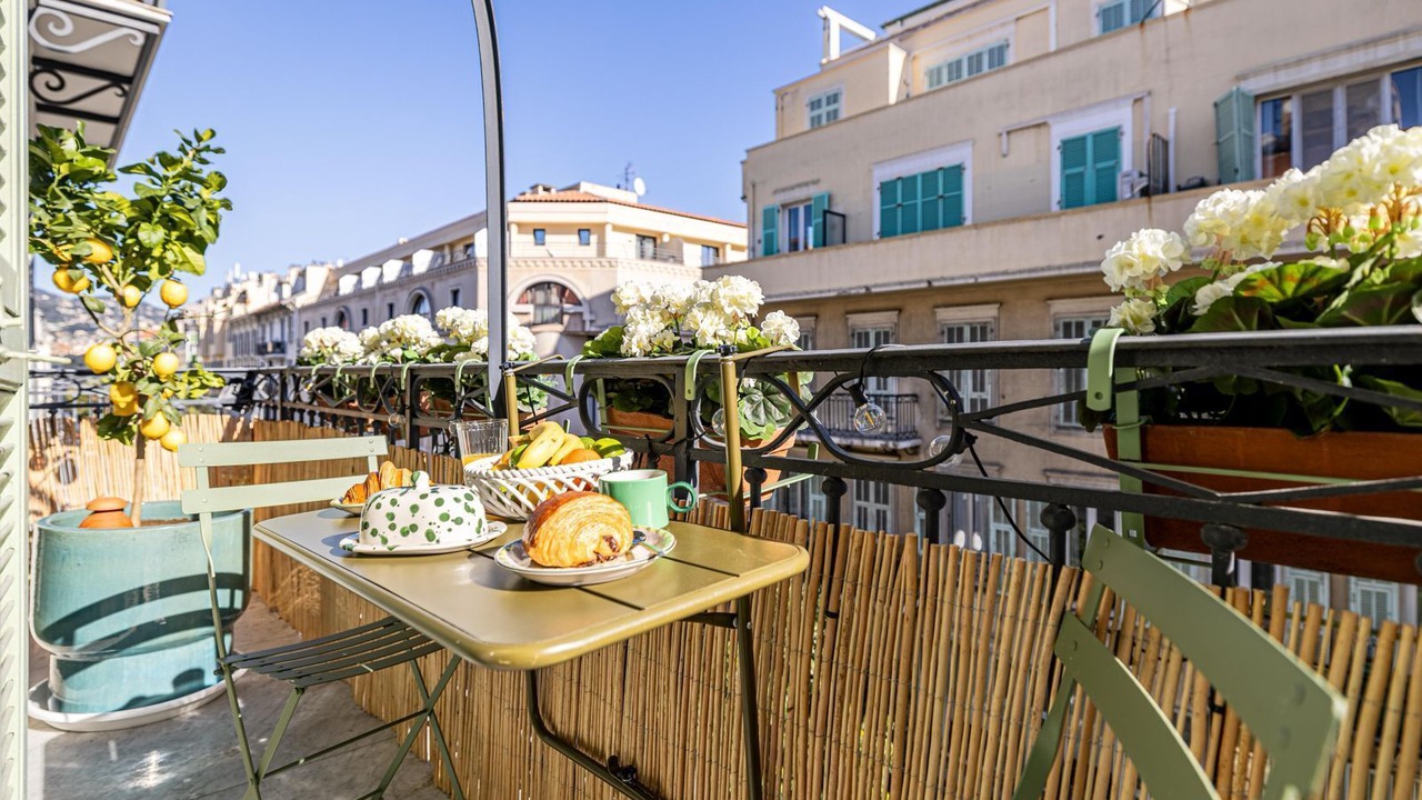 Photo of Outdoor in Jean-Medecin