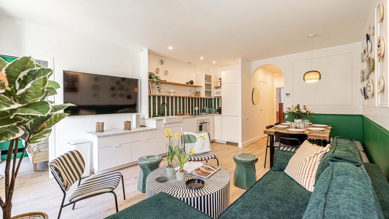 Photo of Livingroom in Jean-Medecin