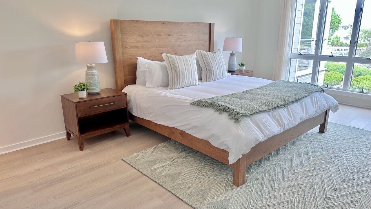 Photo of Bedroom in Pine Knoll Shores