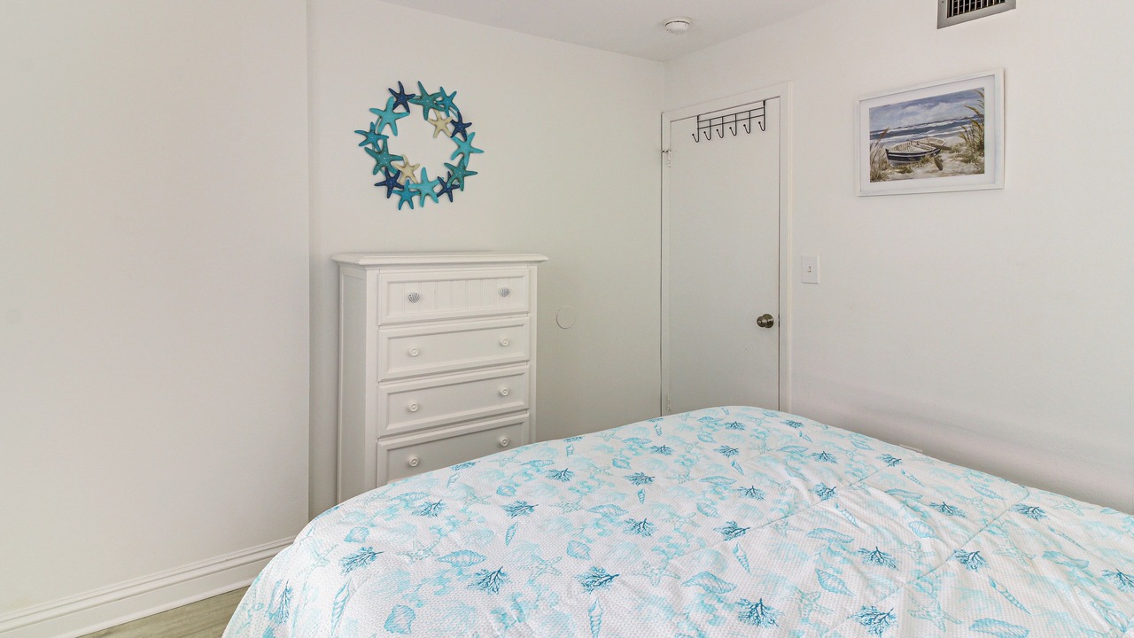 Photo of Bedroom in Rock Harbor