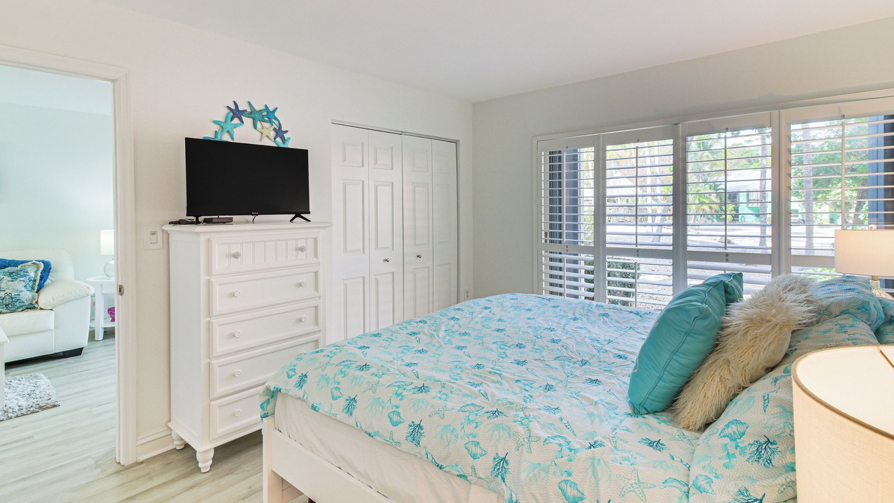 Photo of Bedroom in Rock Harbor