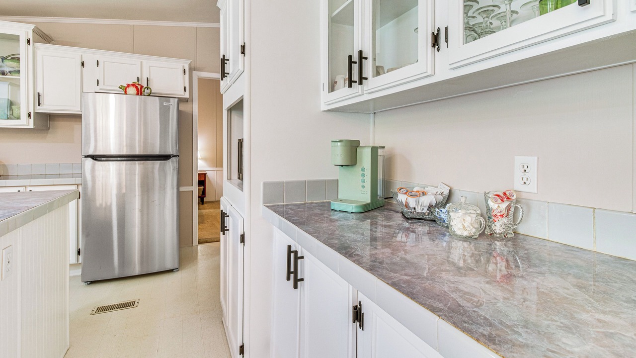 Photo of Kitchen in Elizabeth