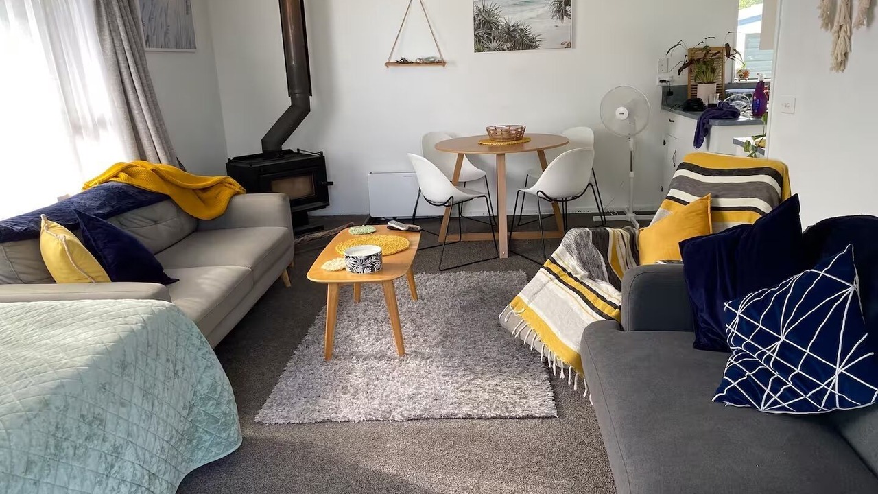 Photo of Livingroom in Waitara