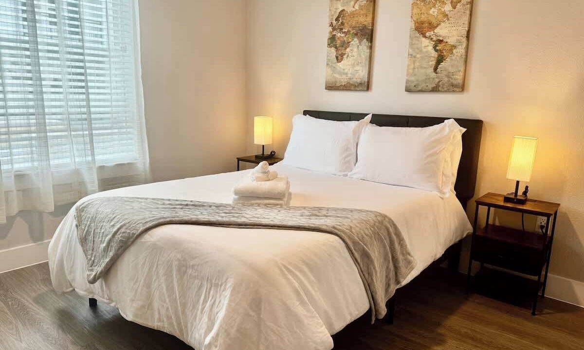 Photo of Bedroom in McNeil