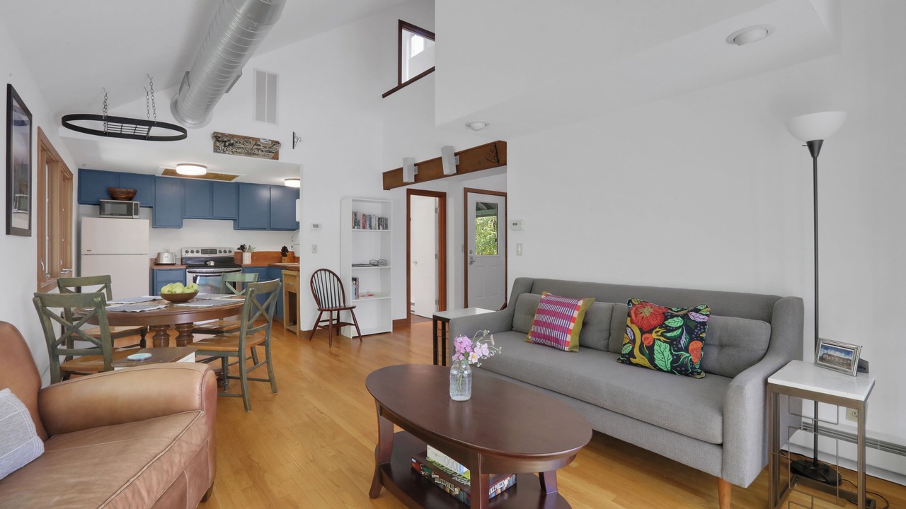 Photo of Livingroom in New Paltz