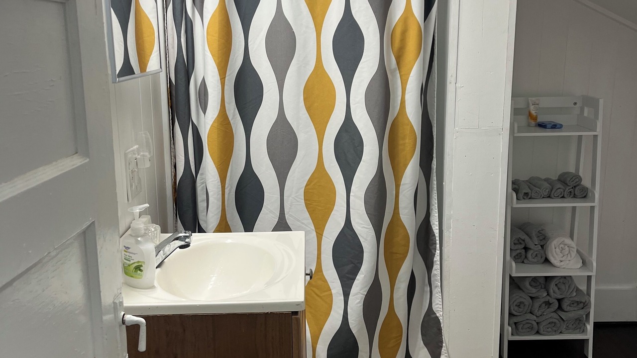Photo of Bathroom in Taft