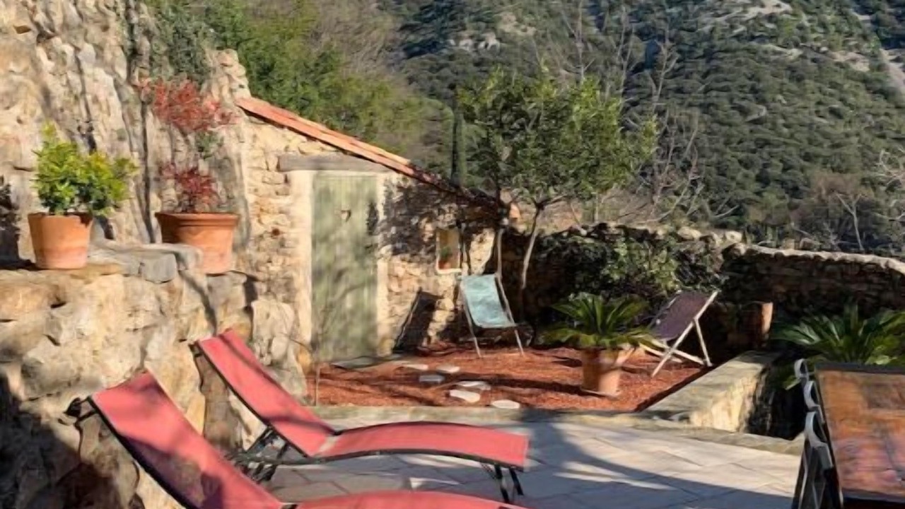 Photo of Patio Balcony in Saint-Guilhem-le-Desert