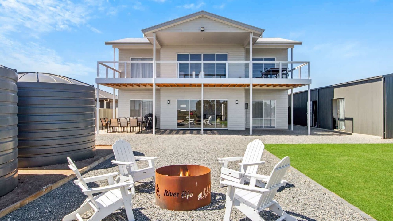Photo of Patio Balcony in Seymour