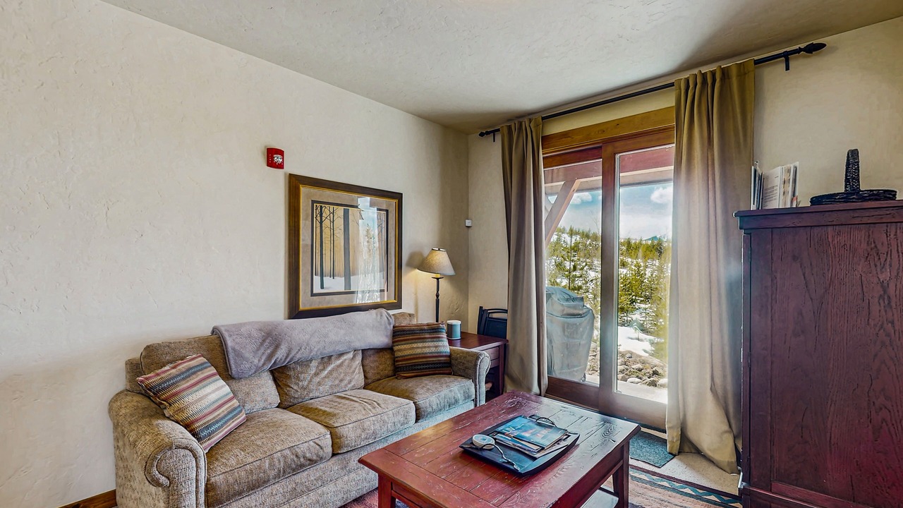 Photo of Livingroom in Bear Crossing