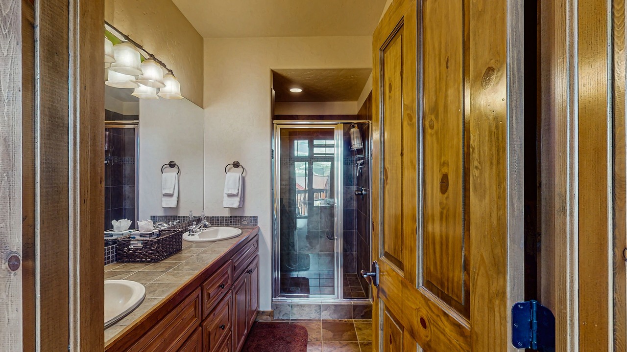 Photo of Bathroom in Bear Crossing